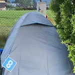 Namiot Dwu Osobowy W Namiocie Tylko Materac I Dwie Poduszki--tent For 2 People, Only A Mattress In The Tent Kemp *